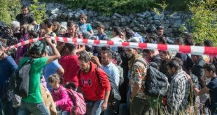 UE convoca cumbre extraordinaria sobre refugiados