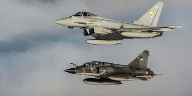 Aeronaves de combate francesa y británica.