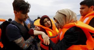 Refugiados rescatados en la isla griega de Lesbos.