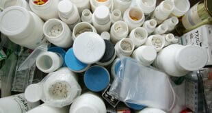 Los países de Mercosur compran medicamentos de alto costo con apoyo de la OPS. Foto de archivo: OMS/Jim Holmes