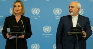 La jefa de la diplomacia europea; Federica Mogherini, y el canciller de Irán, Javad Zarif, anunciaron el levantamiento de las sanciones.