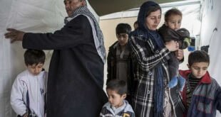 Familias de refugiados sirios en Turquía. Foto de archivo: ACNURR/I. Prickett