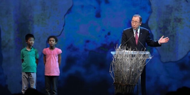 El Secretario General, Ban Ki-moon, abre la I Cumbre Humanitaria Mundial en Estambul