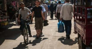 Un mercado en una céntrica calle de Gaza. Foto: Banco Mundial/Arne Hoel
