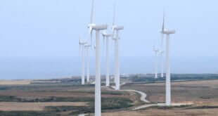 La energía eolíca representa una alternativa para reducir la dependencia del carbón. Foto de archivo: Banco Mundial/Dana Smillie