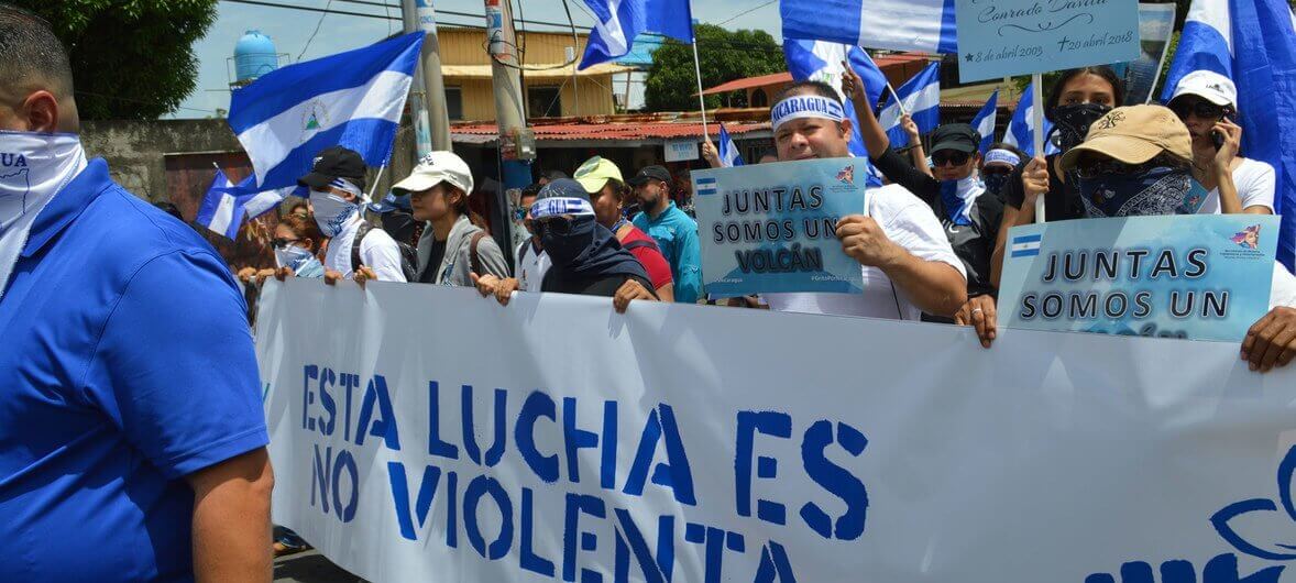 Articulo 66 Manifestantes en Managua participan en una marcha para pedir el fin de la violencia en Nicaragua