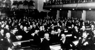 ONU//Jullien Sesión inaugural de la Sociedad de las Naciones