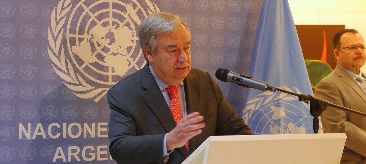 ONU/Natalia Montagna El Secretario General António Guterres se dirige a los medios de comunicación en la reunión del G20 en Buenos Aires, Argentina.
